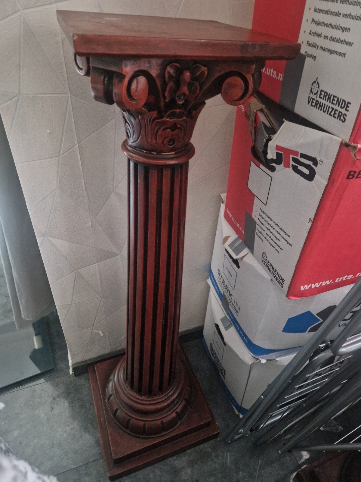 Decoratieve houten zuil/sokkel met klassieke details, Huis en Inrichting, Ophalen, Gebruikt