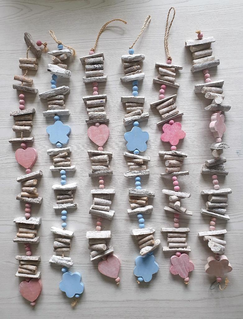 Lente & zomer decoratie: 6 houten gekleurde slingers - NIEUW, Ophalen of Verzenden, Nieuw, Meerkleurig, Hout
