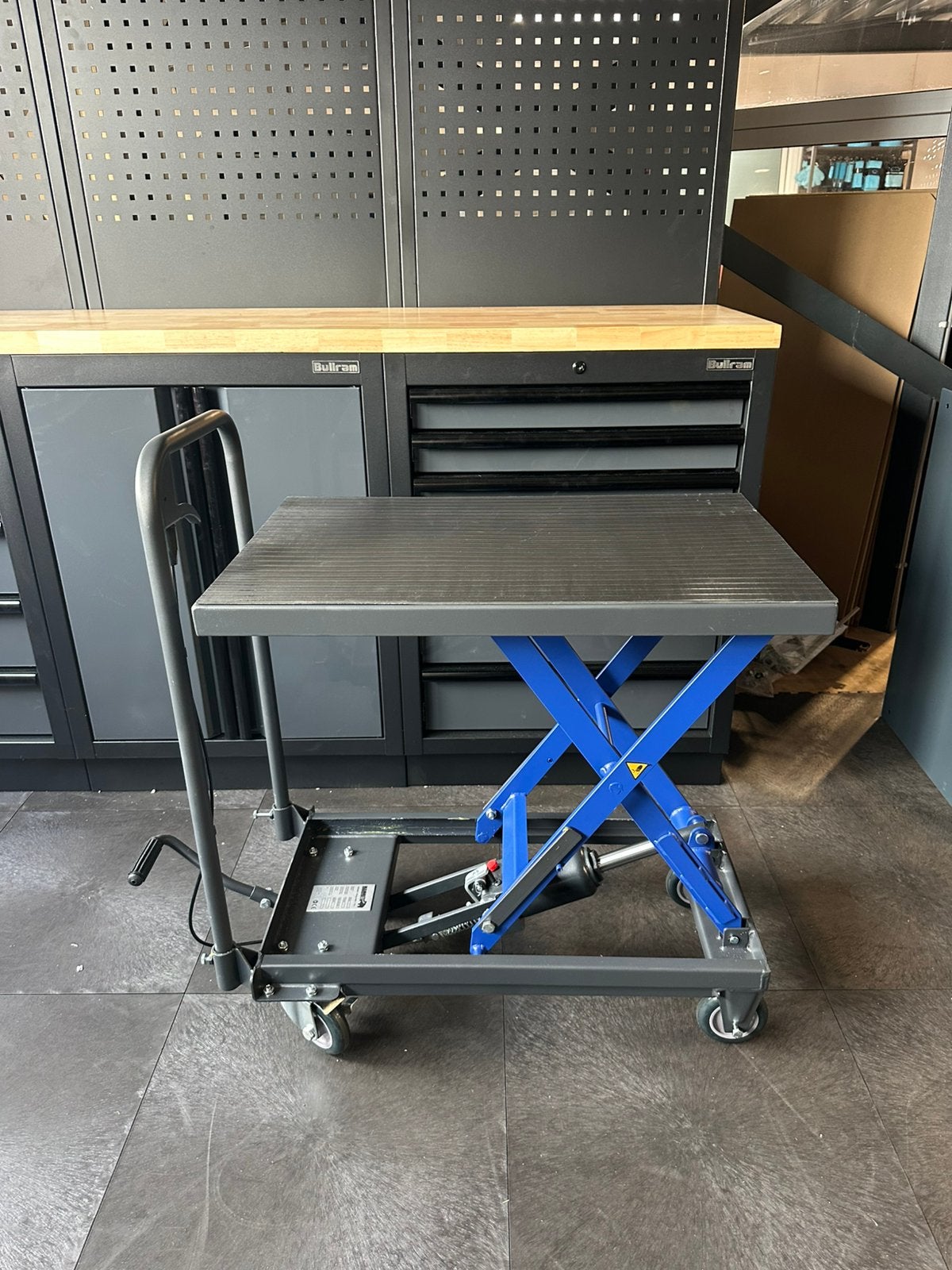 Mammuth verrijdbare heftafel 225kg / Nieuw