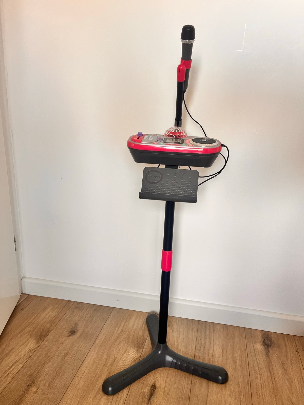 VTech Kidi Super Star DJ Studio Karaoke Set met Microfoon, Ophalen, Zo goed als nieuw, Microfoon(s)