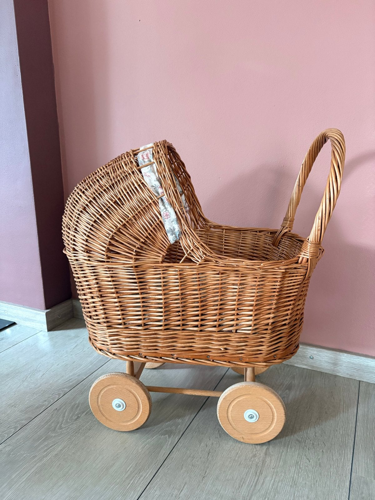 Vintage rieten poppenwagen, Ophalen, Gebruikt, Overige typen