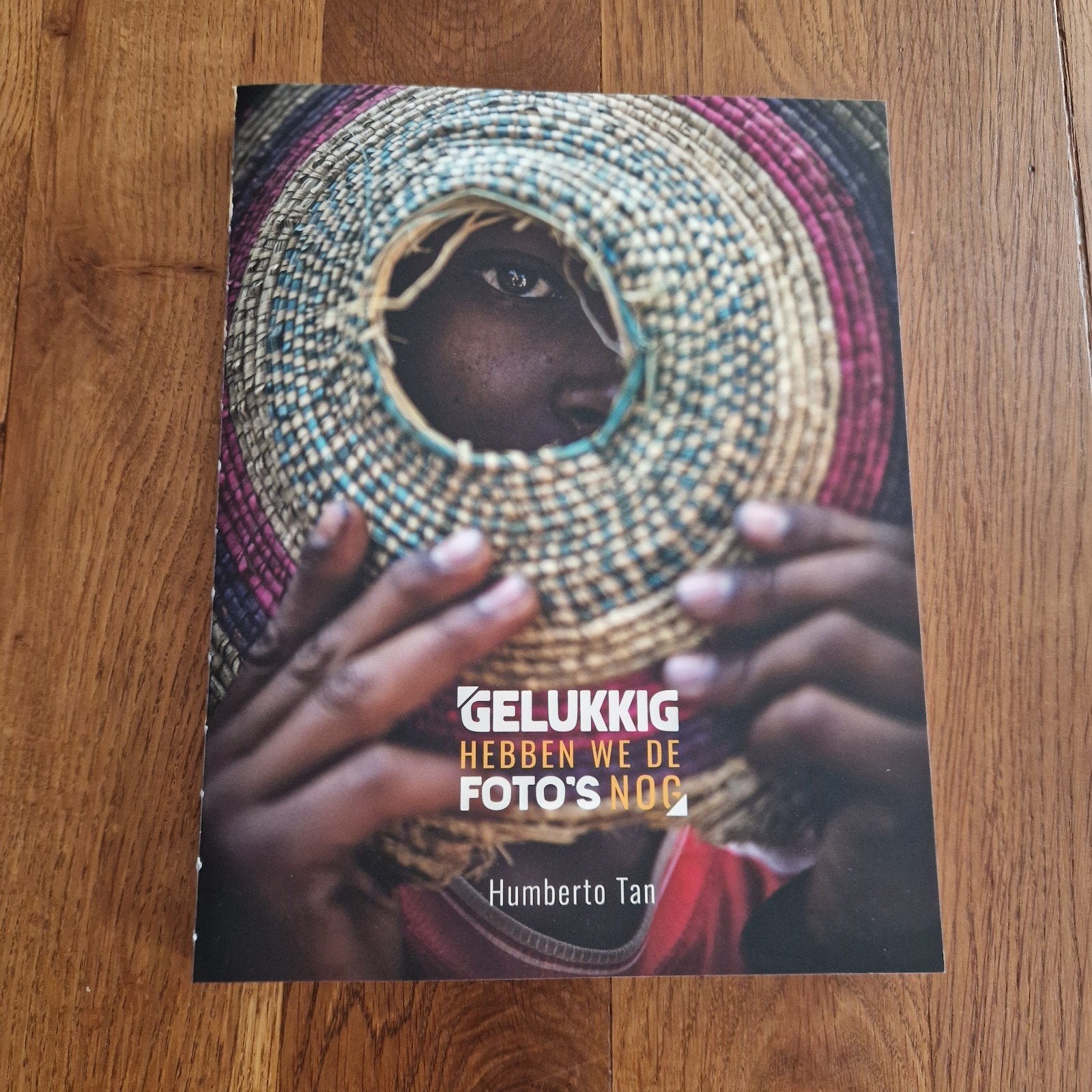 NIEUW! Gelukkig hebben we de foto's nog - Humberto Tan, Ophalen of Verzenden, Nieuw, Fotografie algemeen, Humberto Tan
