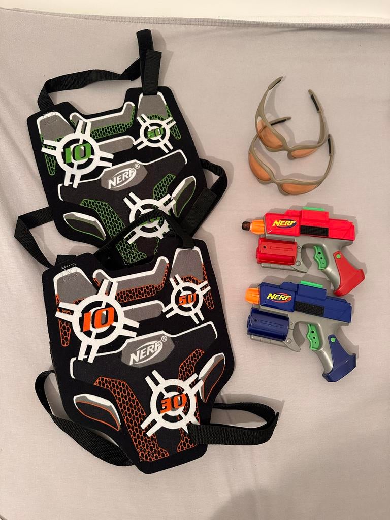 Nerf crossfire wapen pistol met shield / vesten en brillen, Kinderen en Baby's, Speelgoed | Buiten | Actiespeelgoed, Ophalen of Verzenden