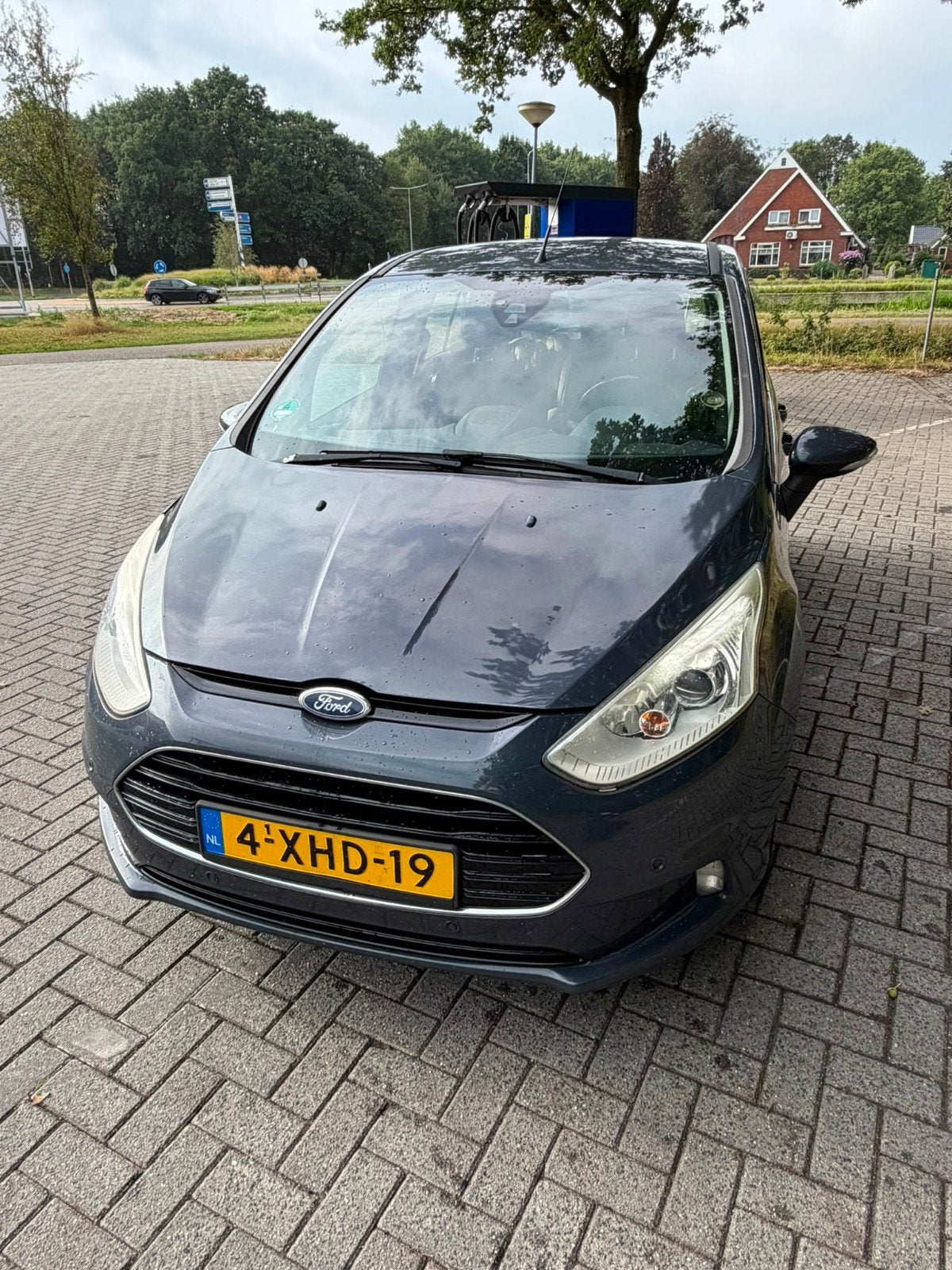 Ford B-Max 1.0 Ecoboost 74KW/100PK 2014 Grijs, Auto's, Ford, Voorwielaandrijving, 100 pk, Origineel Nederlands, Handgeschakeld