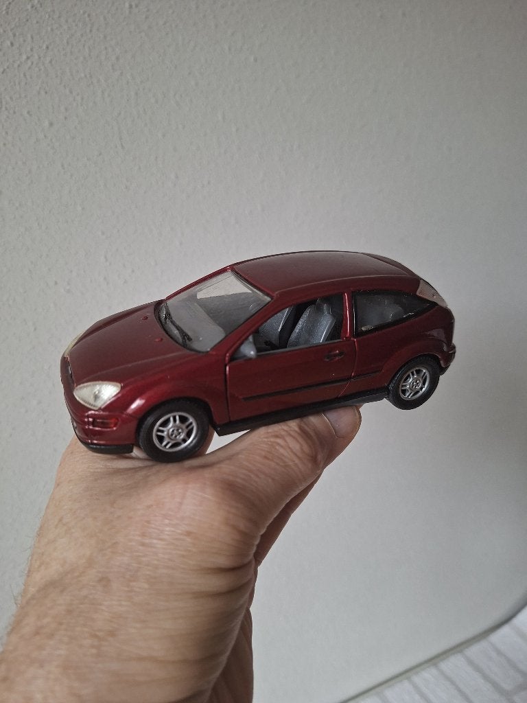 Ford Focus 1999 Hatchback 1:30 Sunnyside, Ophalen of Verzenden, Zo goed als nieuw, Auto