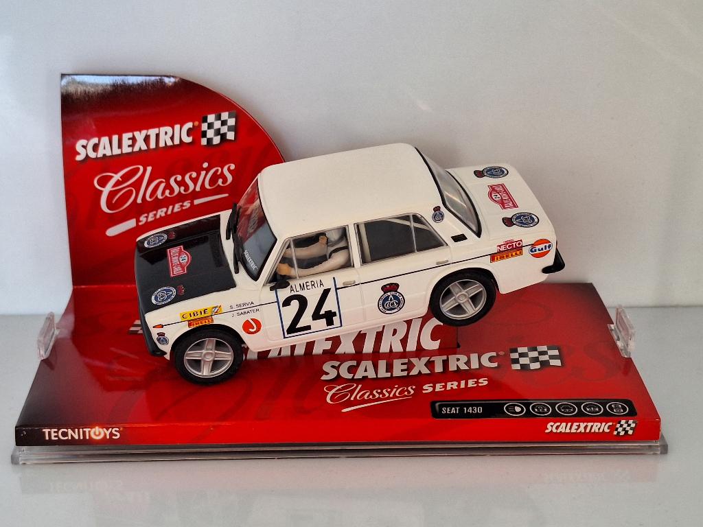 Scalextric Classics Seat 1430 # 24 Servie Montecarlo, Overige merken, Nieuw, Scalextric, Ophalen of Verzenden