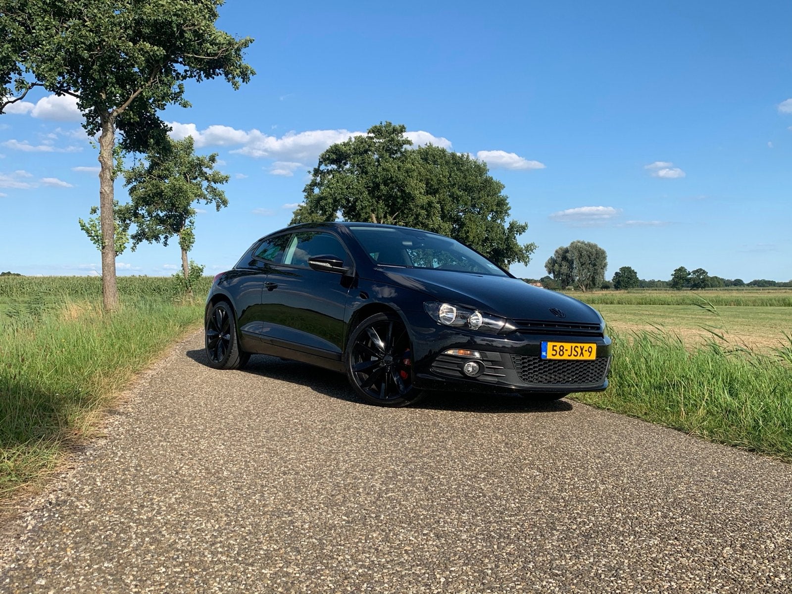 BIEDEN..! Volkswagen Scirocco 1.4 TSI 118KW 2009 Zwart, Auto's, Voorwielaandrijving, 15 km/l, 4 cilinders, Zwart