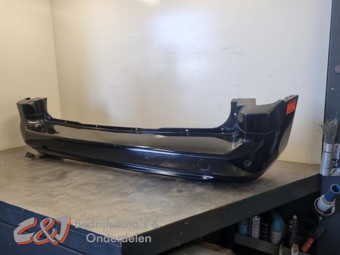 Achterbumper van een Peugeot Partner