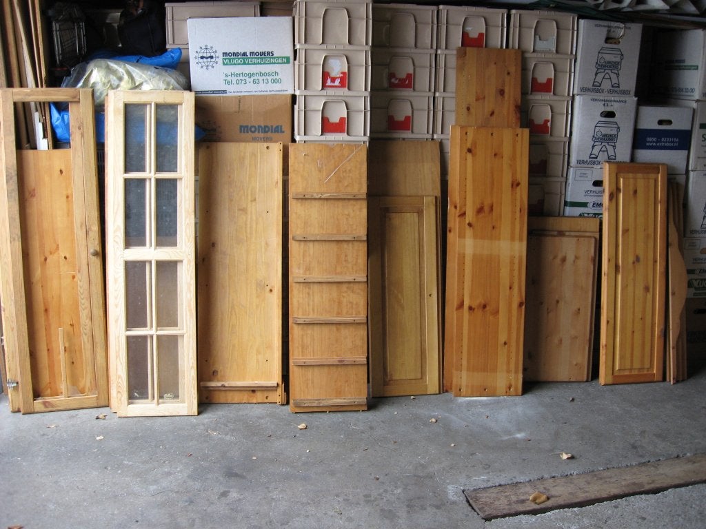 Partijtje houten kastonderdelen, Ophalen, Zo goed als nieuw