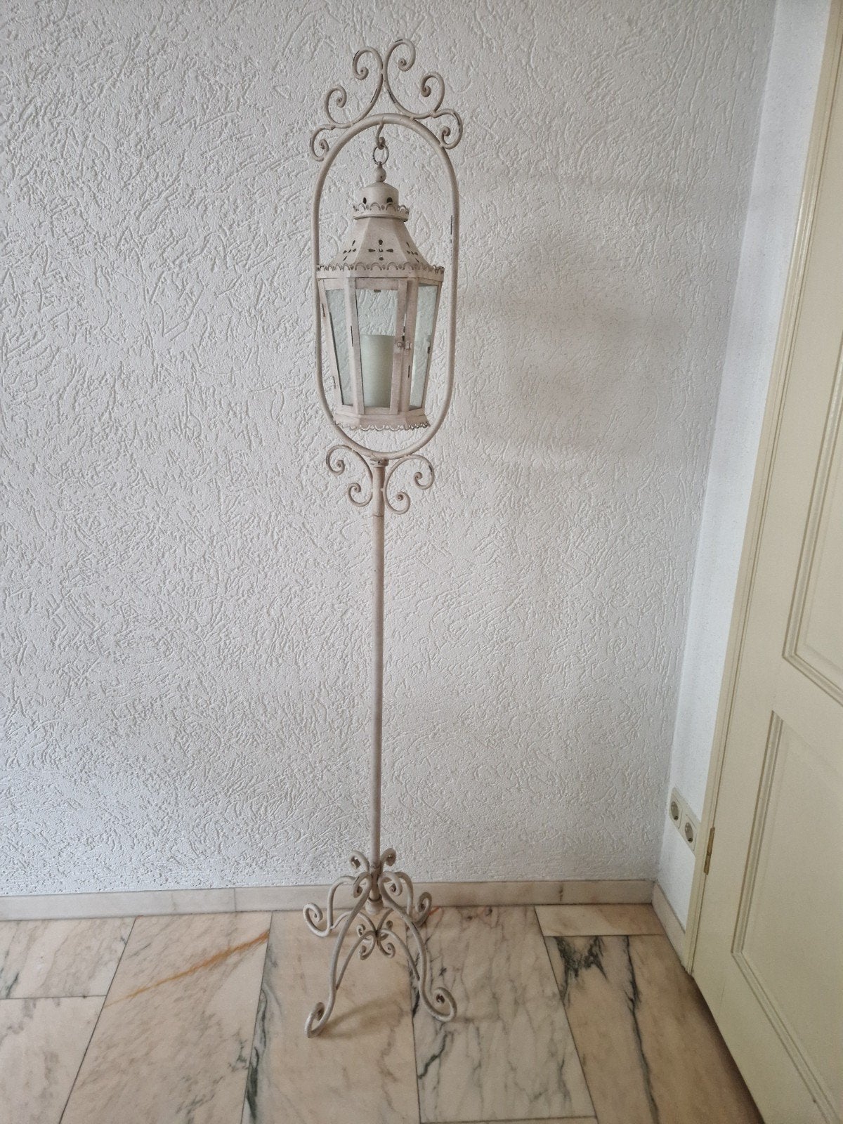 Ijzere standaard met lantaarn, Ophalen, Gebruikt, Rechthoekig, 50 cm of meer