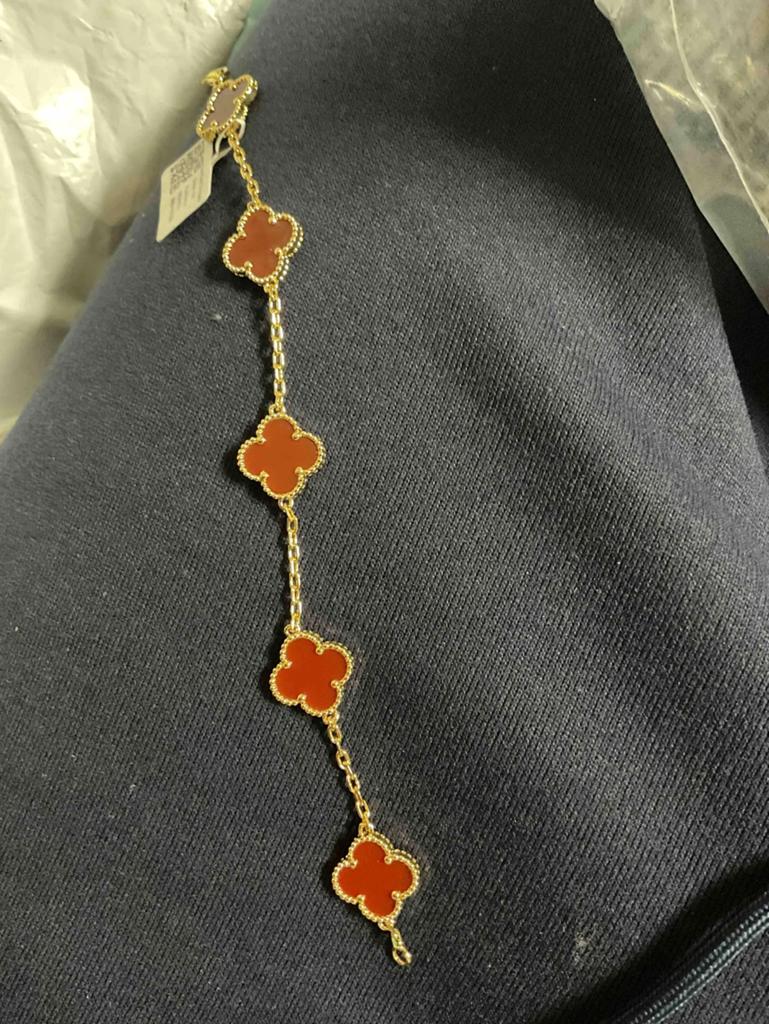 VAN CLEEF ARMBAND, Sieraden, Tassen en Uiterlijk, Armbanden, Ophalen of Verzenden, Nieuw, Rood, Goud