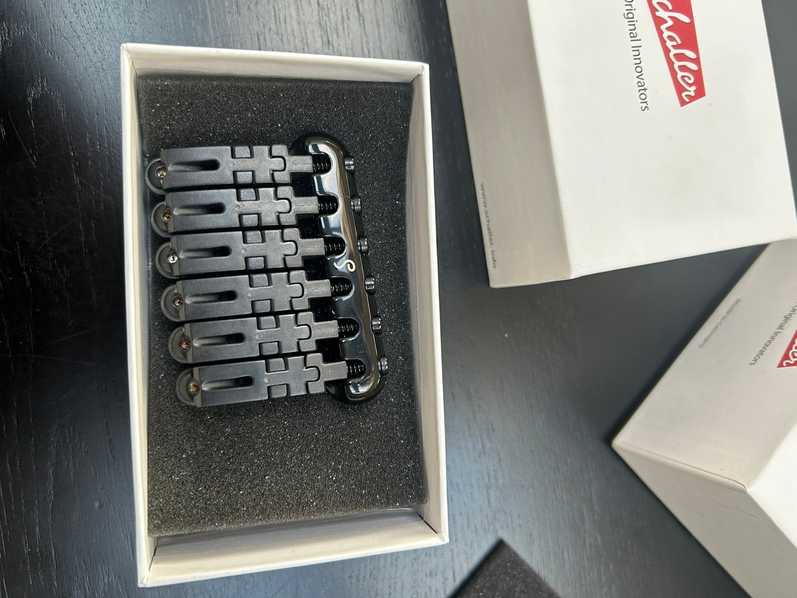 Nieuwe Schaller Hannes brug en locking tuners, Ophalen of Verzenden, Zo goed als nieuw, Elektrische gitaar