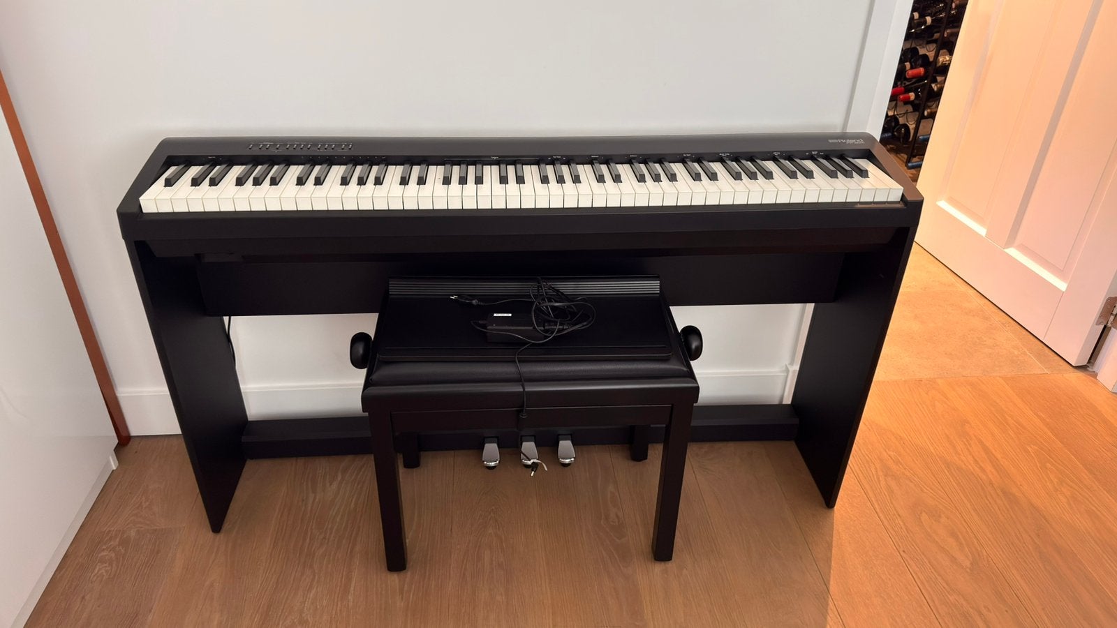 Mooie Roland Piano FP30-X compleet, Ophalen, Zo goed als nieuw, Zwart
