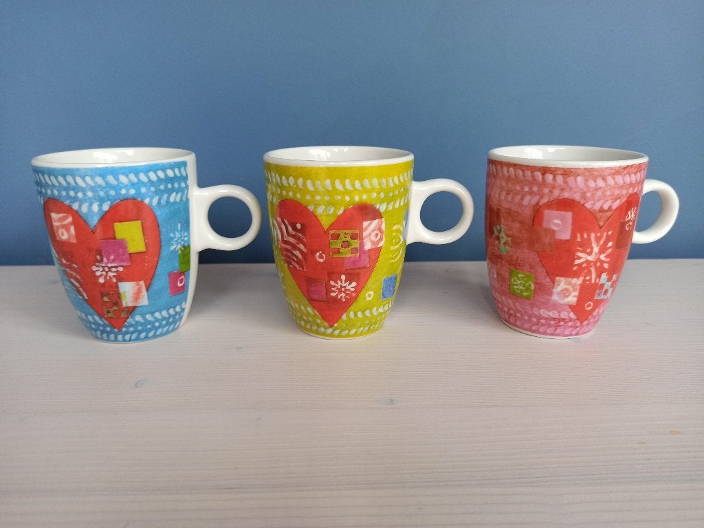 3 mokken Madlilies, Femke Huisman - bekers, Ophalen, Zo goed als nieuw, Overige stijlen, Kop(pen) en/of Schotel(s)