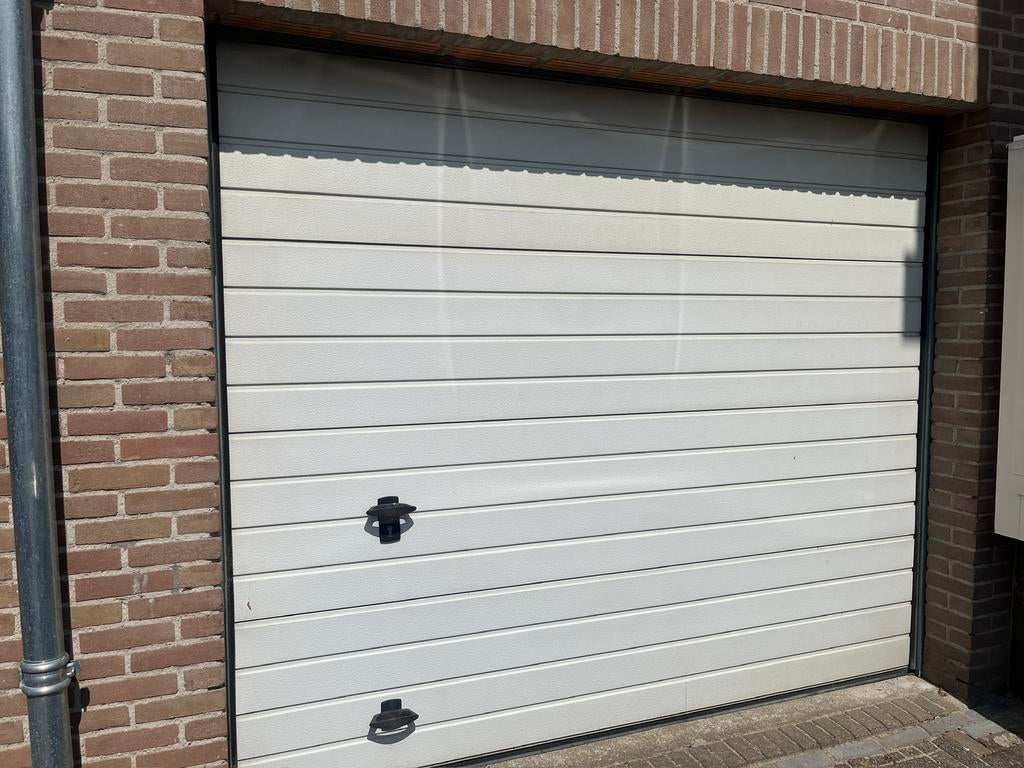 Garagedeur electrisch geisoleerd, Ophalen of Verzenden, Zo goed als nieuw, 200 cm of meer