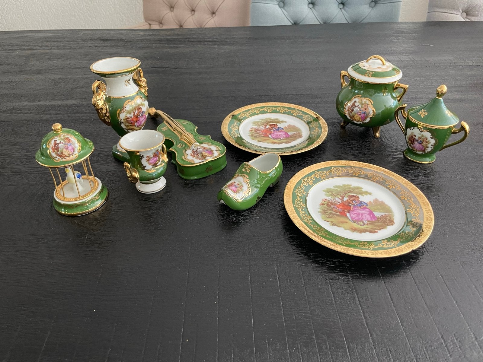Goudville Limoges Miniatuur Porselein Set - Groen met Goud, Antiek en Kunst, Ophalen