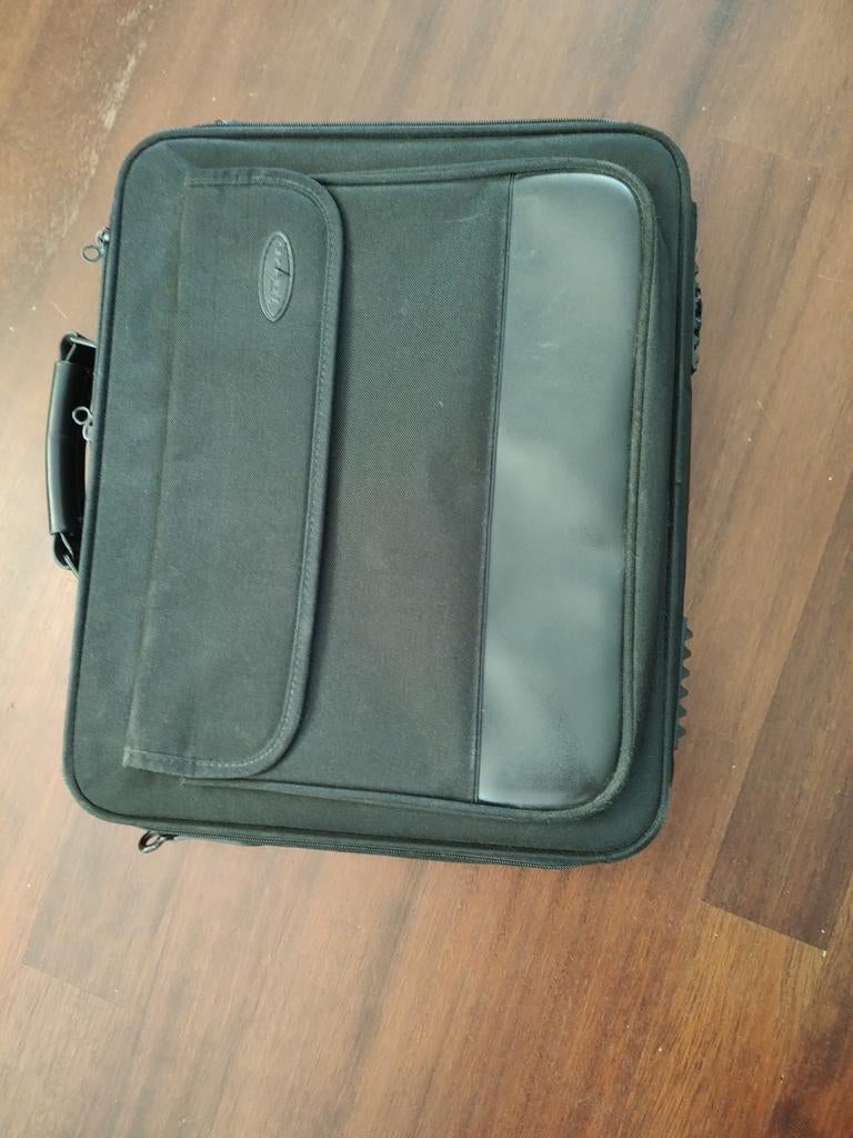 Laptop tas, Computers en Software, Laptoptassen, Ophalen of Verzenden, 17 inch of meer