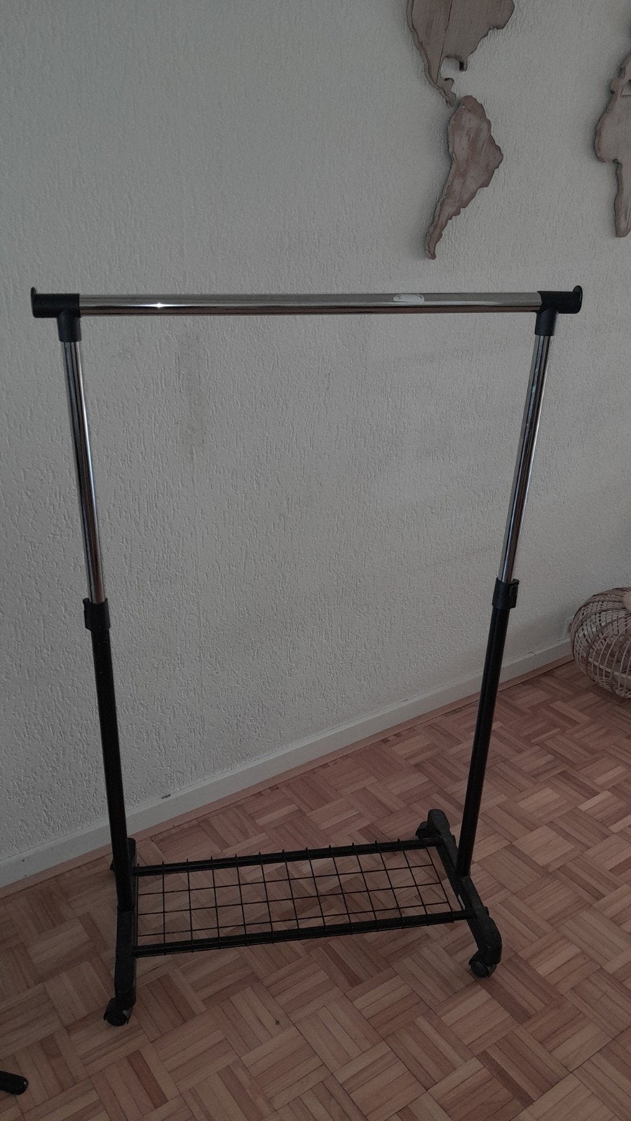 Garderobe rek, Ophalen