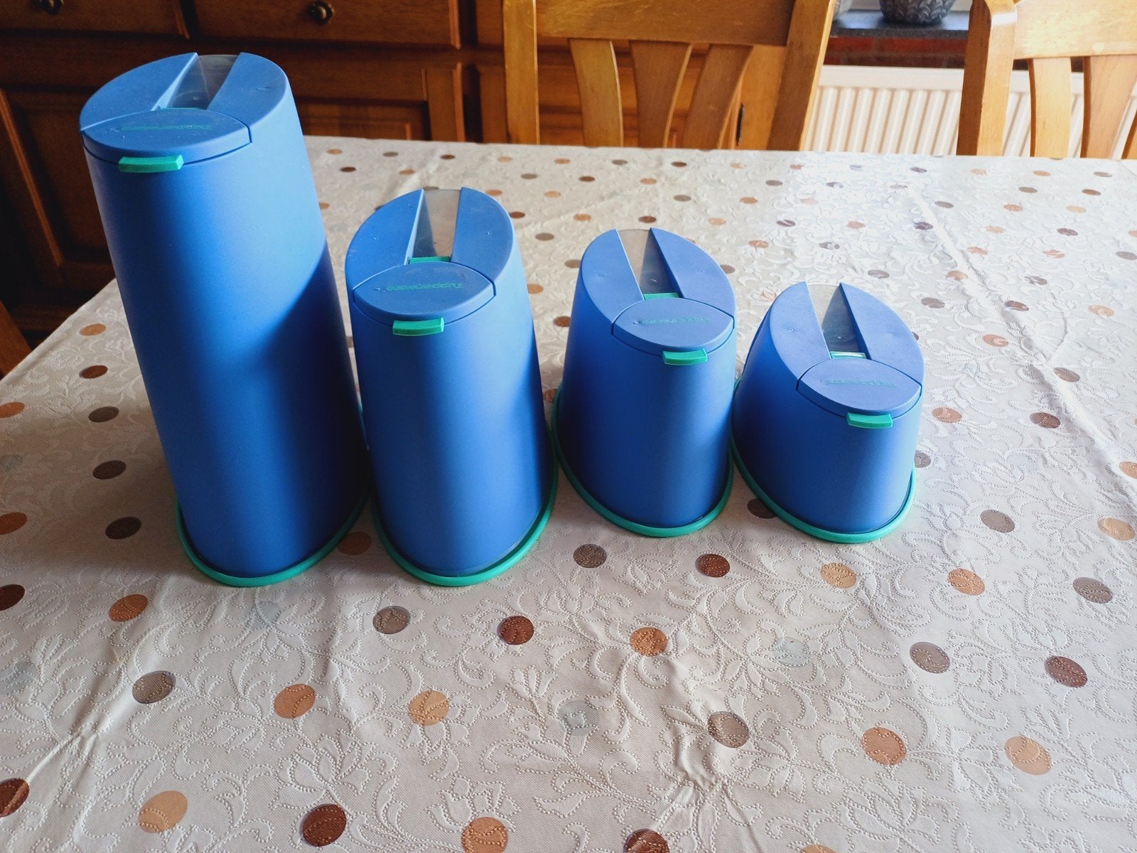 Nieuwe Tupperware voorraadbussen set - Blauw, BPA-vrij, Blauw, Nieuw, Ophalen of Verzenden