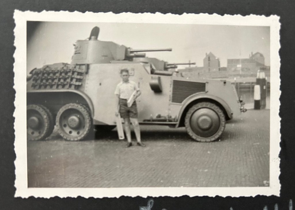 Fotoalbum 140 foto's jaren dertig Indië Nederland, Verzamelen, Militaria | Tweede Wereldoorlog, Verzenden, Nederland, Foto of Poster