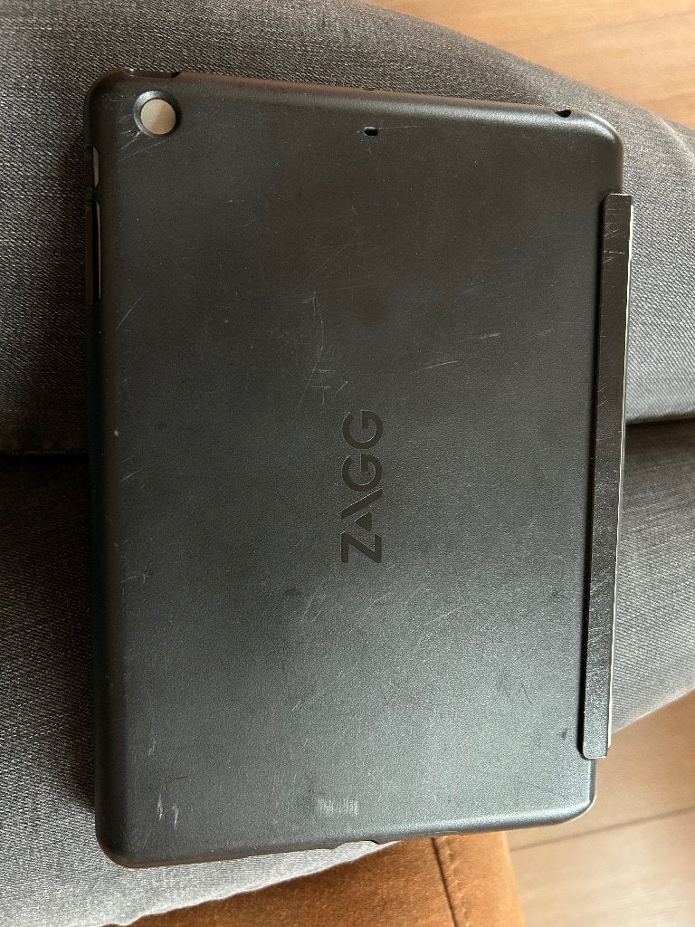 Toetsenbord voor tablet, Gebruikt, Apple iPad, Zwart, 16 GB