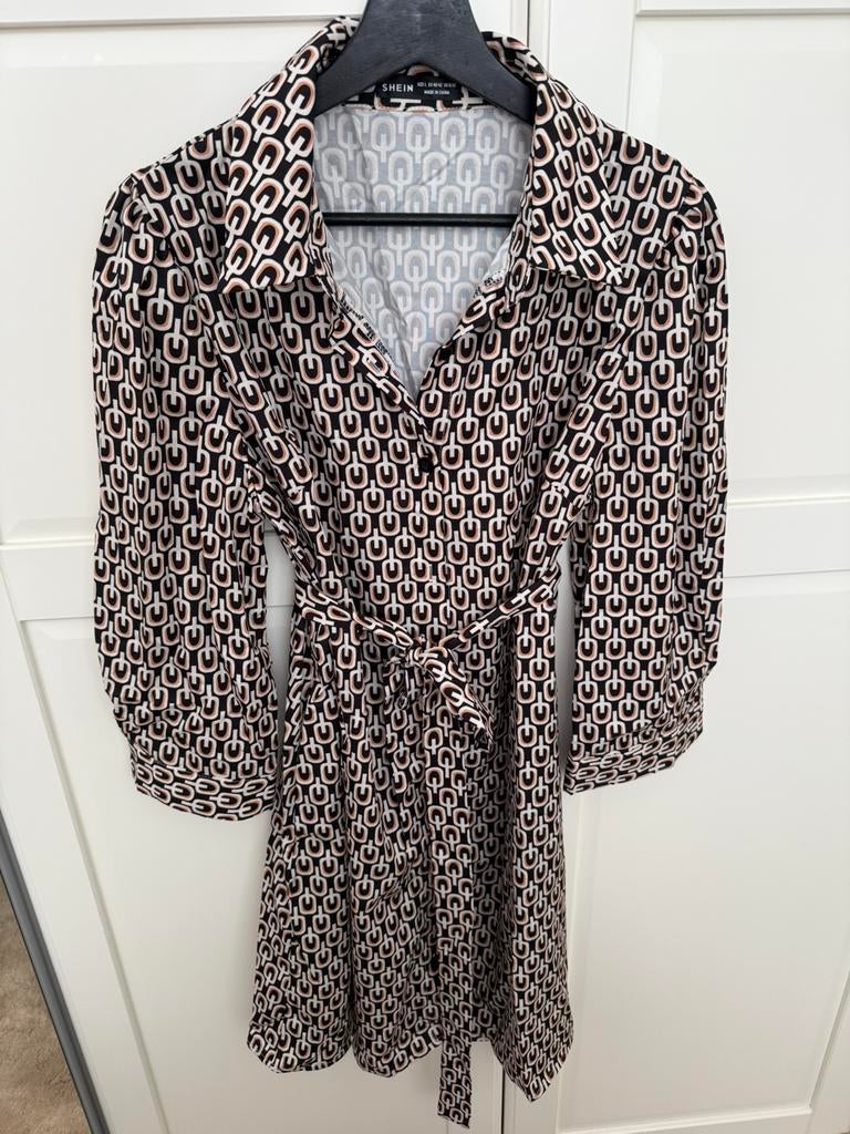 Kort jurkje gewerkt Shein maat L, Overige kleuren, Maat 42/44 (L), Nieuw, Ophalen of Verzenden