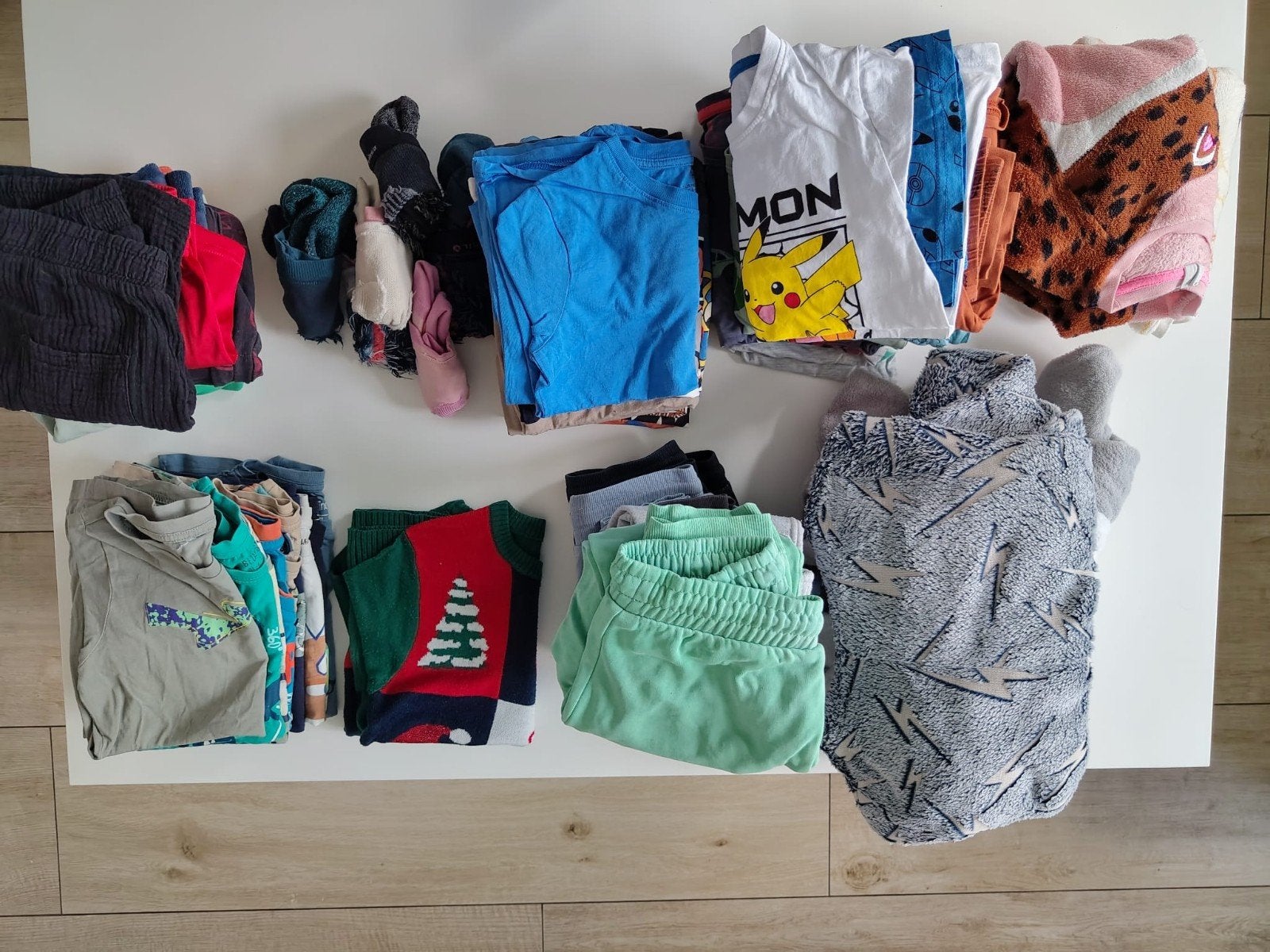 Groot kledingpakket jongen 45 stuks maat 122/128, Ophalen, Gebruikt, Maat 128