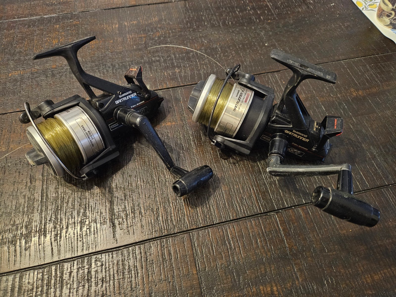 2x shimano baitrunner 4500a, Ophalen of Verzenden, Gebruikt, Molen