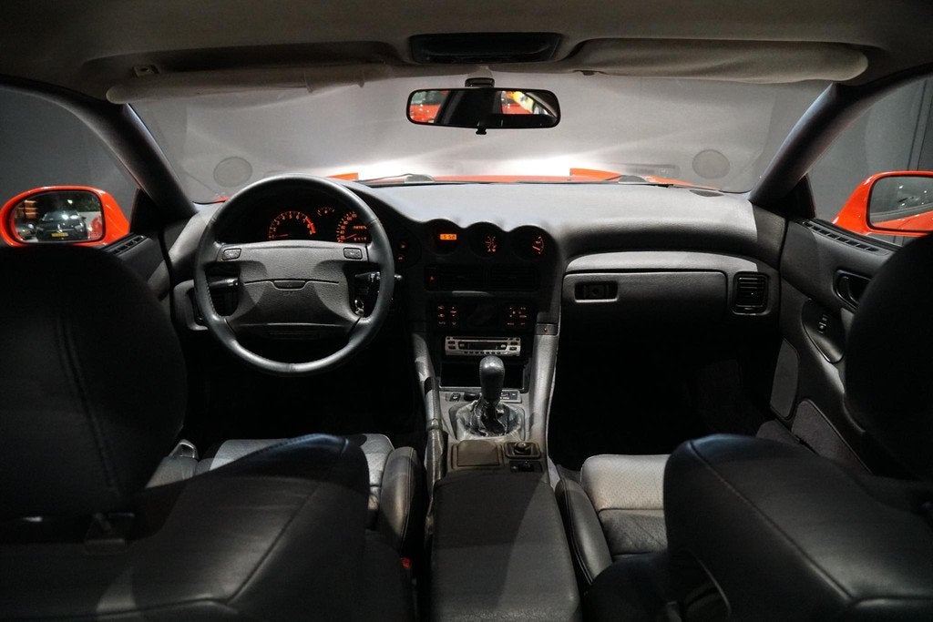 Mitsubishi 3000 GT 3.0 V6 4WD 286PK EU, Auto's, Mitsubishi, 1730 kg, Stof, Gebruikt, 4 stoelen