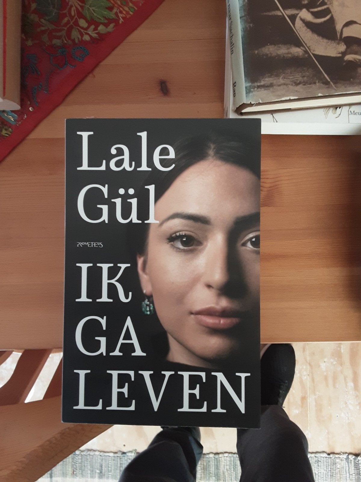Lale Gul, Ophalen of Verzenden
