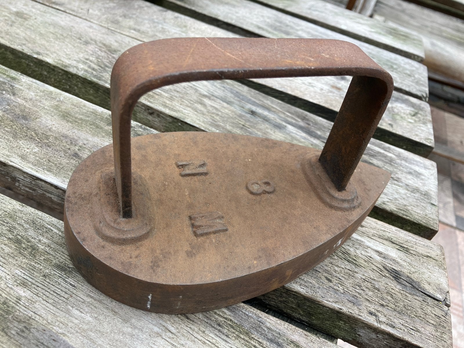 Antiek strijkijzer van gietijzer - Decoratief item, Antiek en Kunst, Ophalen