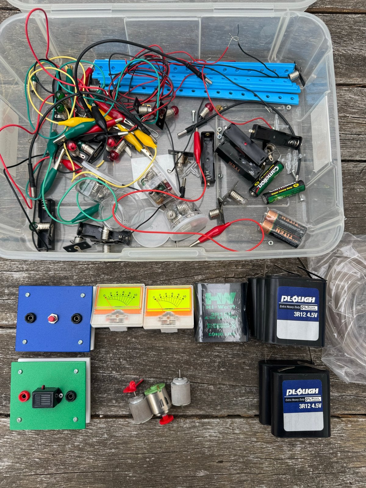 Experimenteerdoos met elektronica onderdelen, Ophalen of Verzenden, Gebruikt