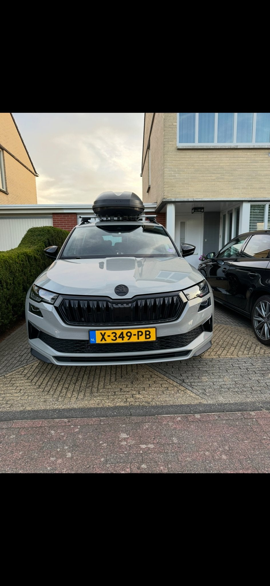 Thule Pacific 200 (M) dakkoffer met dakdragers, Auto diversen, Dakkoffers, Zo goed als nieuw, Ophalen