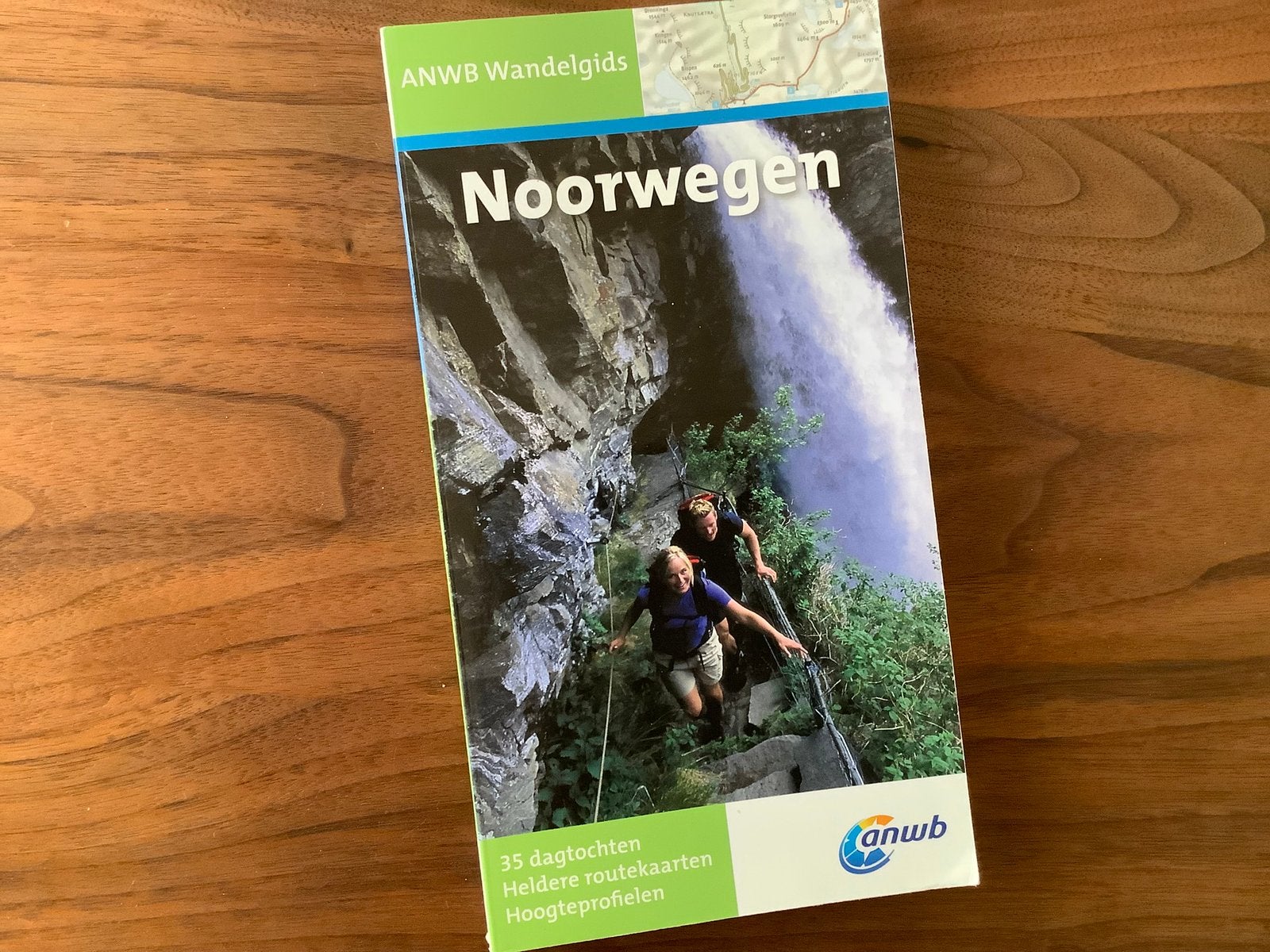 Noorwegen ANWB reisgids wandelgids 35 dagtochten +kaarten, Ophalen of Verzenden