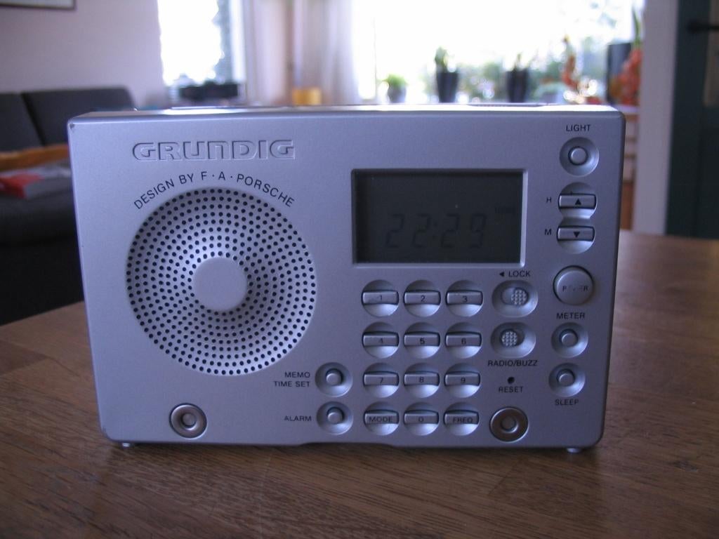 90's Grundig wereldontvanger YB-P 2000, Ophalen of Verzenden, Gebruikt, Wereldontvanger