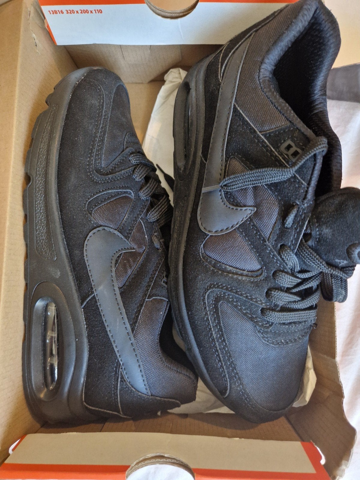 Nike schoennen, Ophalen, Schoenen