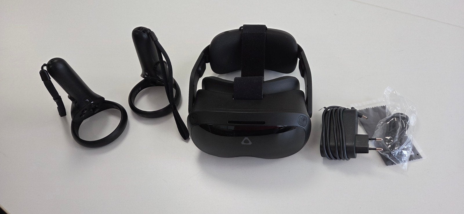 HTC Vive Focus 3 VR-Headset, Ophalen of Verzenden, Gebruikt, VR-bril, Overige platformen