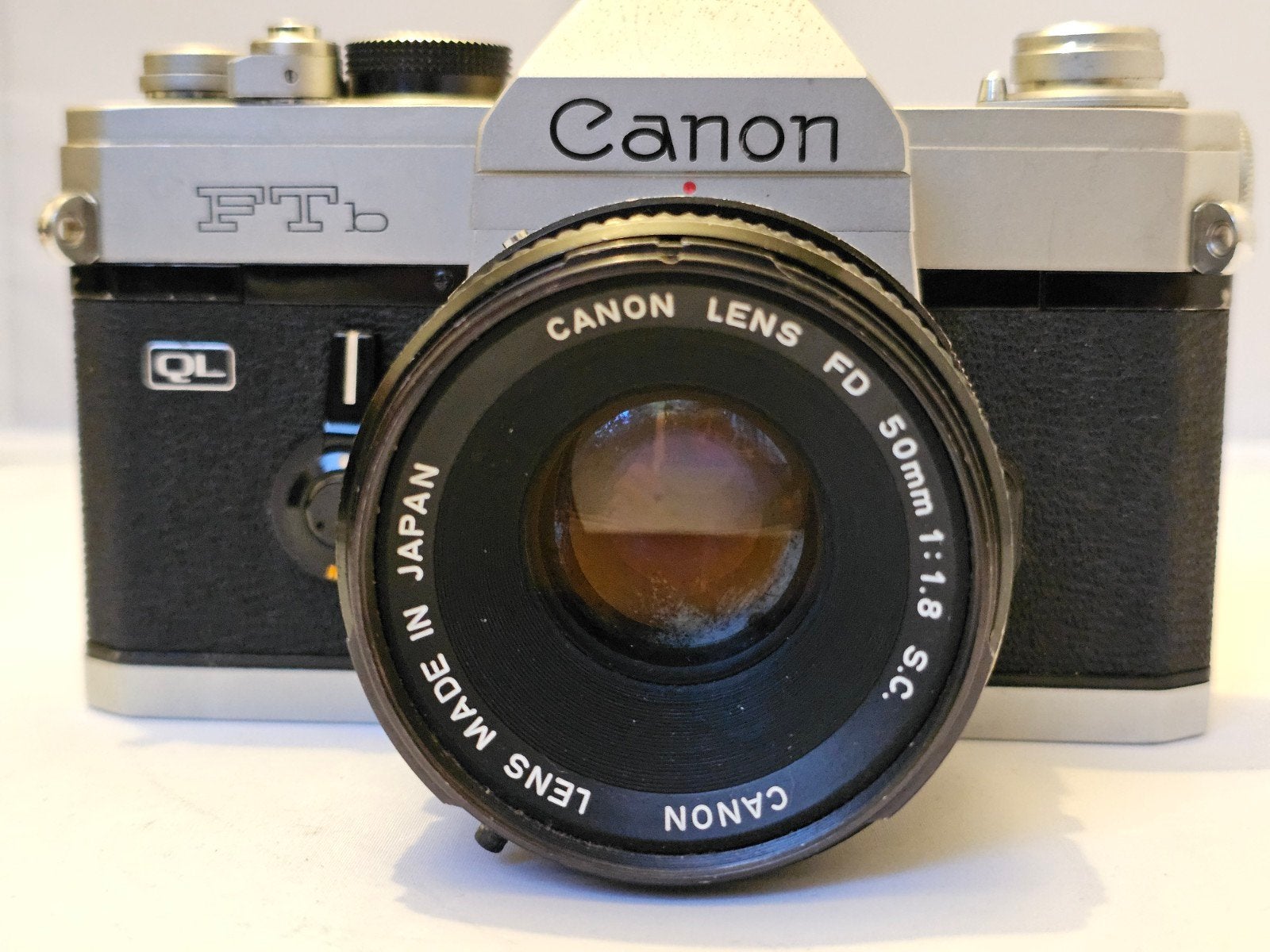 Canon FTb QL  + canon FD 50mm 1.8  LEZEN, Ophalen of Verzenden, Spiegelreflex, Canon