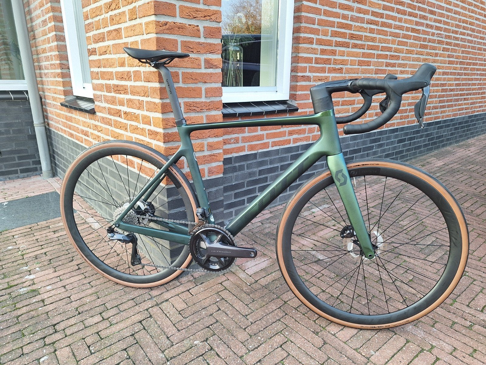 Scott Addict racefiets Ultegra Di2 L 56- Bijna nieuwstaat, 28 inch, Zo goed als nieuw, Meer dan 20 versnellingen, Schijfrem
