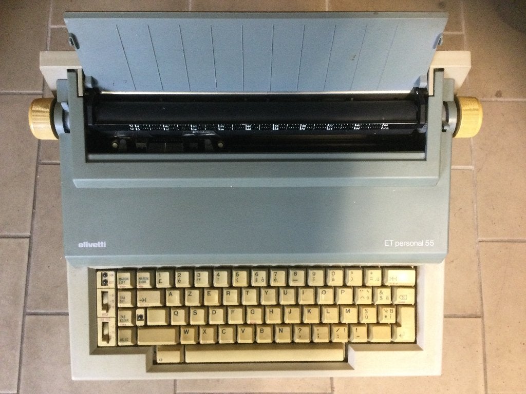 Elektrische Typemachine Olivetti ET Personal 55 € 55,00, Diversen, Typemachines, Ophalen, Gebruikt