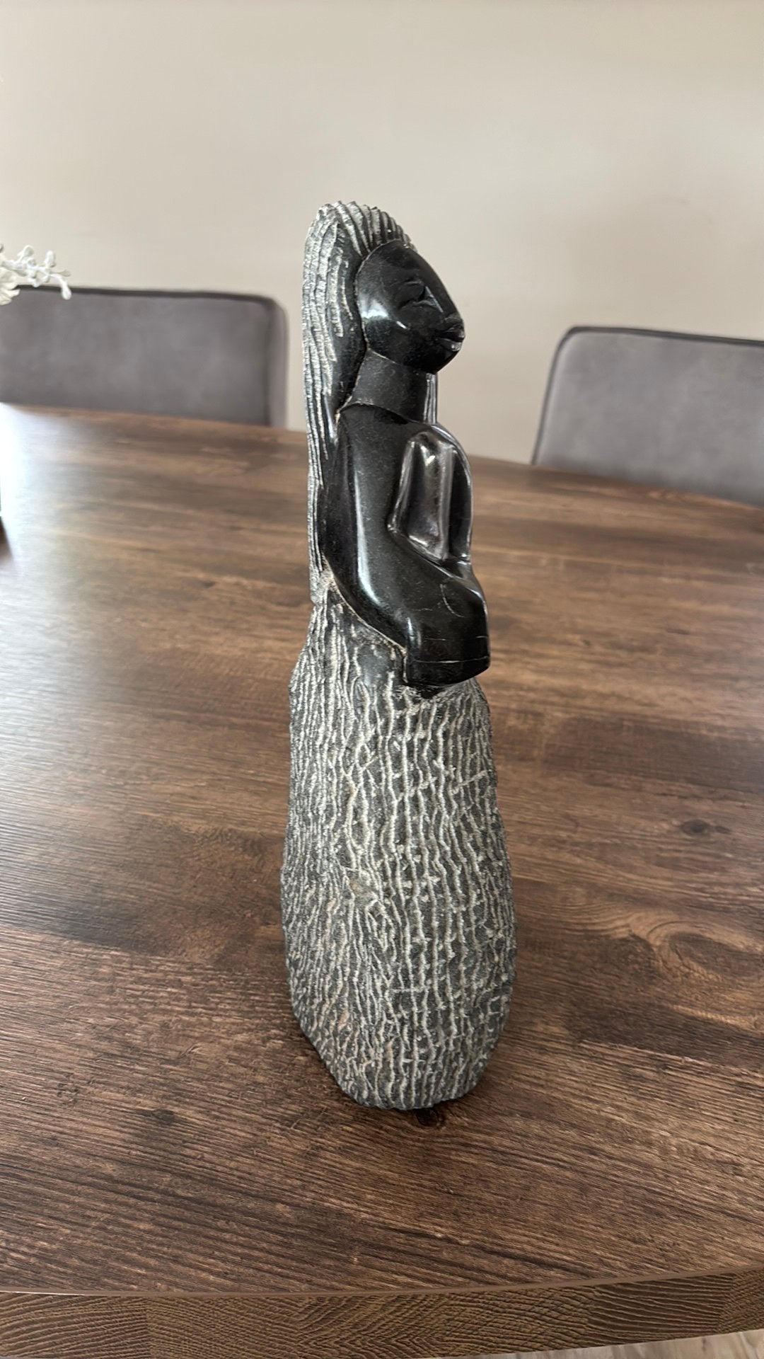 Een mooi handgemaakt stenen beeld ui afrika, Huis en Inrichting, Woonaccessoires | Deurstoppers, Ophalen of Verzenden, Zo goed als nieuw