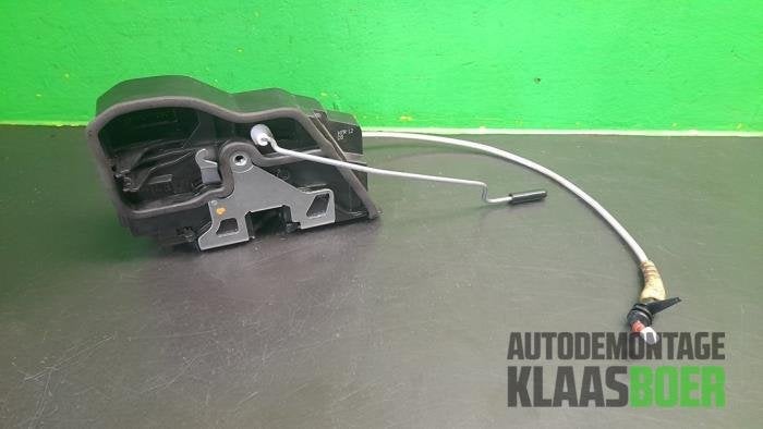 Deurslot Mechaniek 4Deurs rechts-achter van een BMW 3-Serie, Gebruikt, -, -, Ophalen of Verzenden