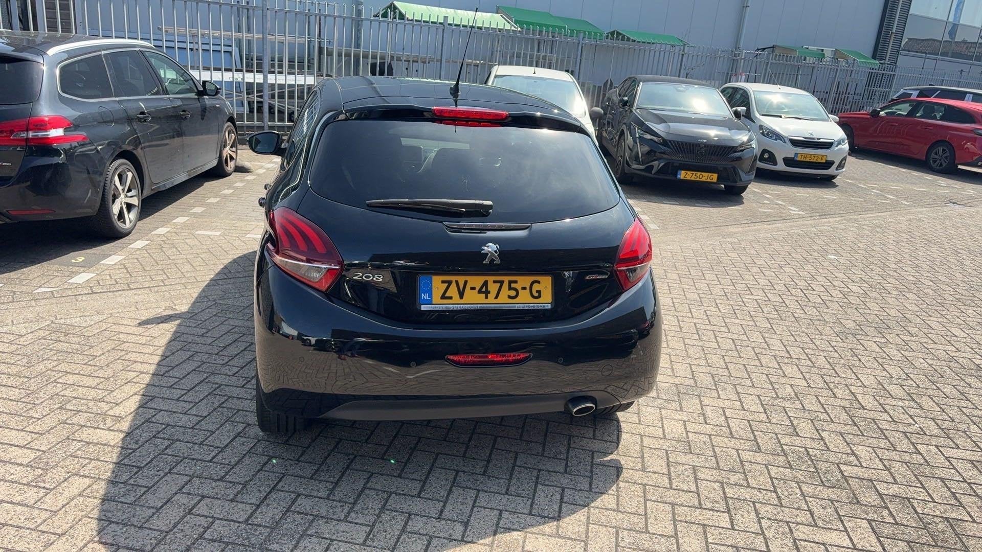 Peugeot 208 1.2 PureTech GT-Line, Auto's, Peugeot, Voorwielaandrijving, 12 maanden, Euro 6, 1199 cc
