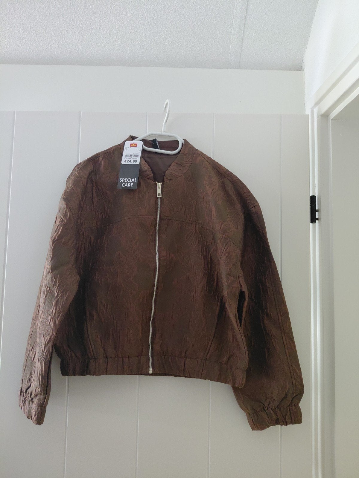 Wibra Jel's collectie jas, nieuw met kaartje, maat 38, Maat 38/40 (M), Bruin, Nieuw, Ophalen of Verzenden