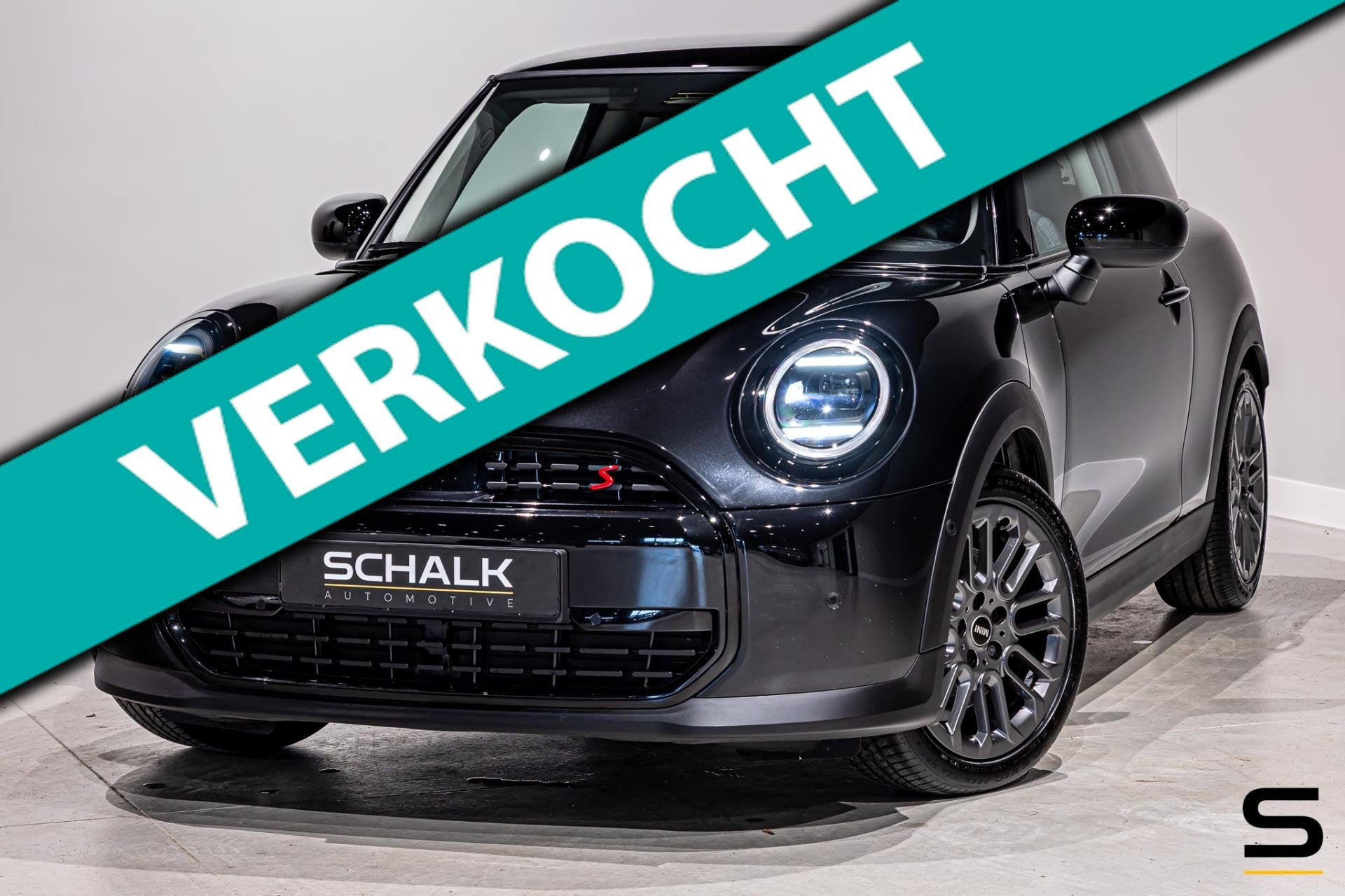 Mini Mini 2.0 Cooper S Favoured S|HUD|Leder|Fiscaal gunstig, Auto's, Mini, Zwart, Bedrijf, Nieuw, 204 pk