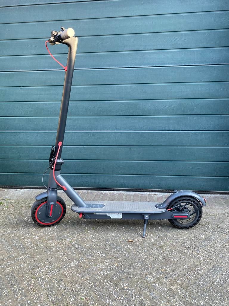 Aovopro Max Elektrische Step - 30 km/u, Fietsen en Brommers, Steps, Ophalen, Gebruikt, Elektrische step (E-scooter)