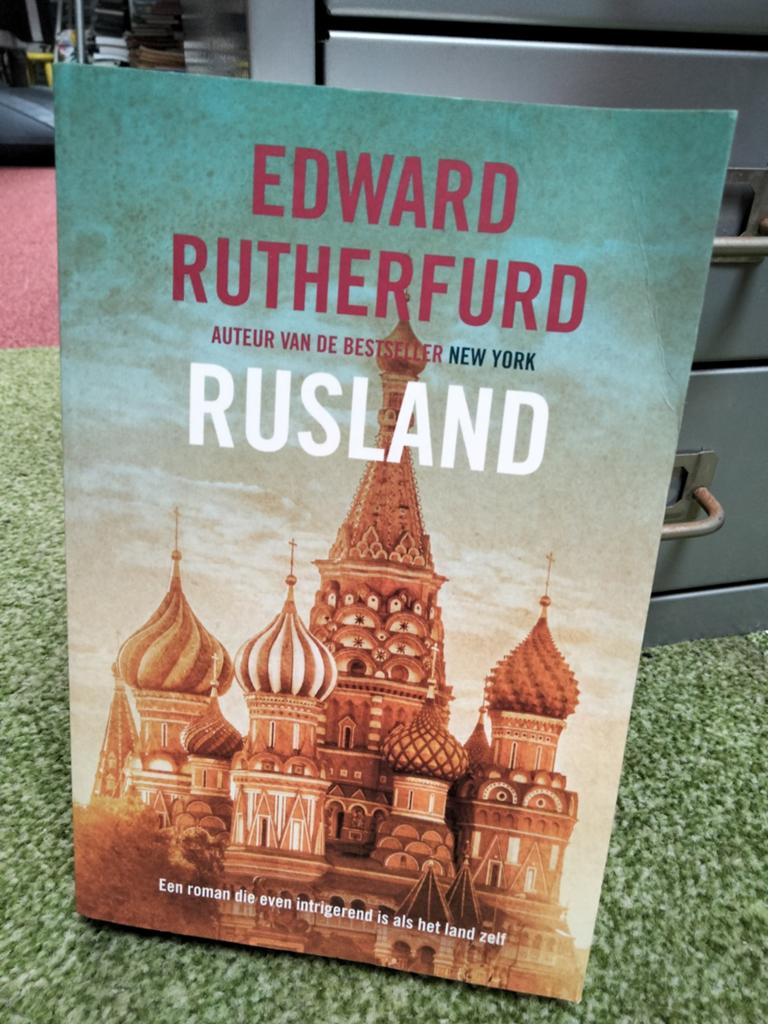 Edward Rutherfurd - Rusland, Boeken, Ophalen of Verzenden, Zo goed als nieuw, Edward Rutherfurd