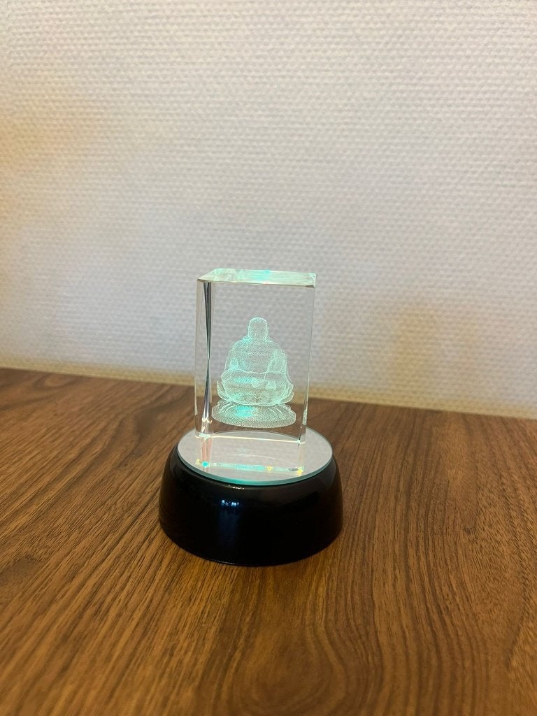 3D glazen kristal kubus Buddha – Boeddha – LED standaard, Ophalen of Verzenden, Nieuw, Glas