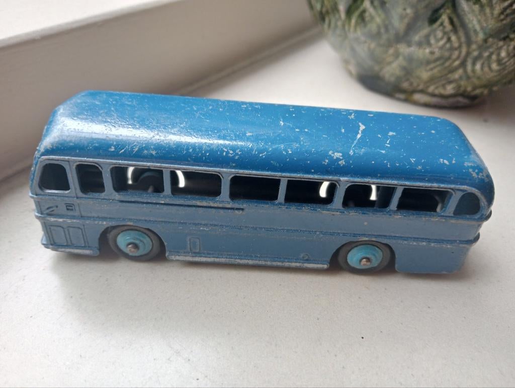 Dinky toys 282 duple roadmaster Leyland Royal tiger, Ophalen of Verzenden, Gebruikt, Bus of Vrachtwagen