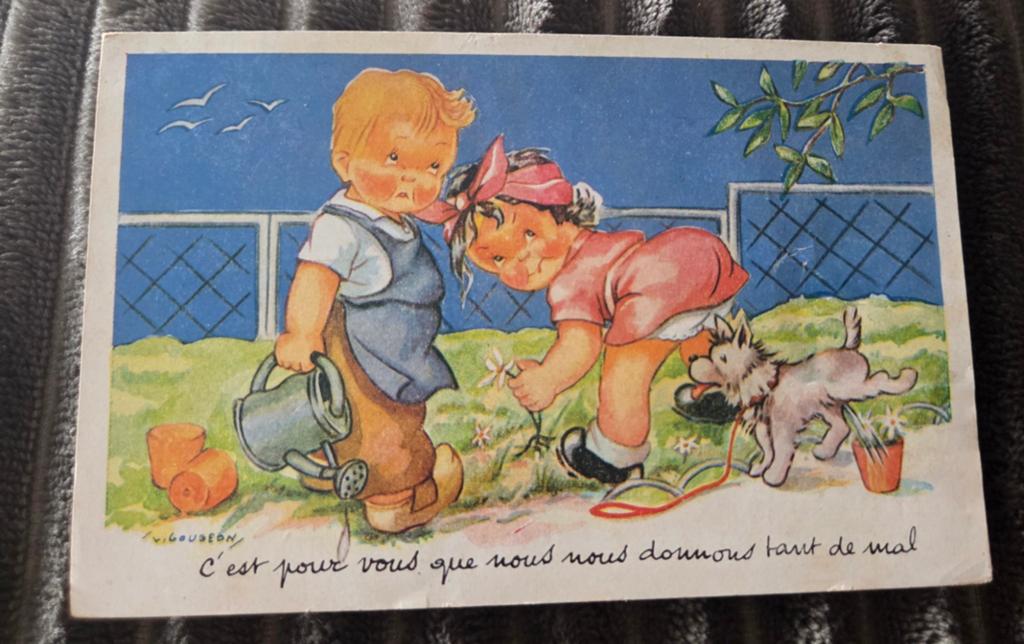 Jongen en meisje werken in tuin met hondje, Verzenden, 1940 tot 1960, Ongelopen, Kinderen